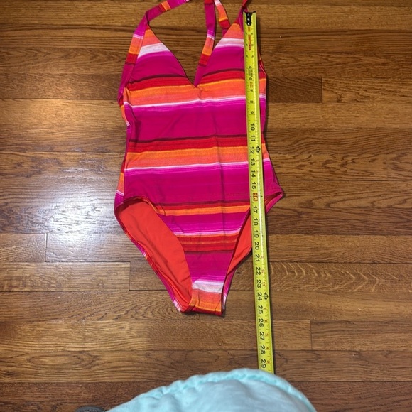 NWOT Trina Turk Solstice Plunge One Piece Swimsuit Pink Orange Stripe Size 8 - Picture 7 of 8